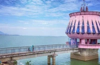 Hồ Dầu Tiếng xả lũ, cảnh báo nguy cơ ngập nếu có mưa lớn