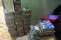 Bình Dương: Hơn 1 tạ pháo hoa nổ giấu trong phòng trọ