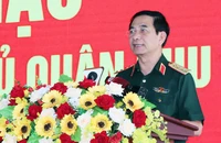 Đại tướng Phan Văn Giang tham dự diễn tập tác chiến phòng thủ Quân khu 7
