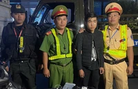 Kiểm tra nồng độ cồn, Cảnh sát giao thông phát hiện ra thủ phạm trộm xe máy