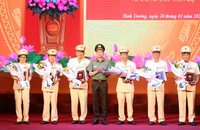 14 cán bộ Công an Bình Dương xin nghỉ hưu trước tuổi