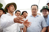 Phó Chủ tịch UBND TP.HCM Bùi Xuân Cường: Đẩy nhanh tiến độ Vành đai 3, ưu tiên metro số 1