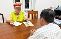 CSGT TP.HCM liên tục phát hiện xe đầu kéo vượt đèn đỏ