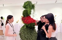 Hơn 2.000 người tham dự triển lãm 'Khởi sắc khai hoa' ở TP.HCM