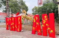 TP.HCM: Linh vật ngựa cao 6 m ở phường Phú An gây sốt mạng xã hội