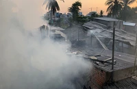 An Giang: Hỏa hoạn thiêu 8 căn nhà trong hẻm 