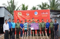 Báo Pháp Luật TP.HCM hỗ trợ xây nhà đồng đội ở Cần Thơ