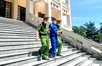 Tòa phạt tù chung thân kẻ đạp chết bé trai mới hơn 1 tuổi