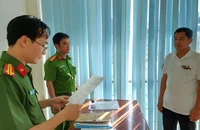 Chủ tịch Hội đồng quản trị nhận lương, thưởng 6,5 tỉ không thông qua đại hội cổ đông