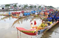 Hơn 800 vận động viên nam, nữ tranh tài ở Giải đua ghe ngo tỉnh Trà Vinh