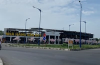 Cần Thơ: Nhà hàng ngàn mét vuông xây dựng trái phép trên đất lúa