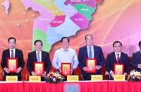 TP.HCM không thể phát triển nhanh và bền vững nếu thiếu các tỉnh ĐBSCL