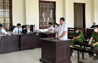 Chủ tịch HĐQT Công ty khí hoá lỏng Đồng Tháp hầu toà về tội tham ô