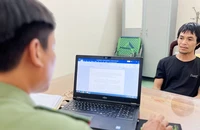 Bắt người đàn ông tàng trữ súng quân dụng, có 6 tiền án