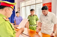 Lý do phó chủ tịch UBND TP Long Xuyên bị bắt