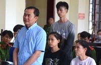 Nhận hối lộ, giám đốc trung tâm đăng kiểm ở Đồng Tháp bị đề nghị đến 30 năm tù
