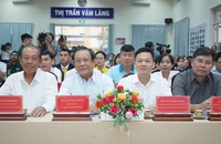 Hàng trăm phần quà ý nghĩa đến với ngư dân, học sinh ở Tiền Giang