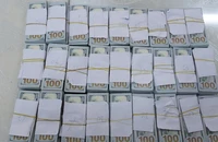 Từ vụ 530.000 USD, truy ra đường dây vận chuyển trái phép tiền tệ qua biên giới