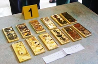 Đang chở 12 kg vàng thì bị Biên phòng An Giang bắt giữ