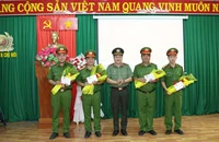 Khen thưởng các tập thể phá án nhanh vụ giết người, cướp tài sản ở An Giang