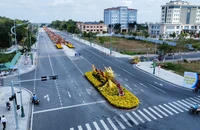 Sẽ bố trí xe đưa đón cán bộ từ Bến Tre, Trà Vinh đi làm ở Vĩnh Long