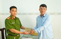 1 người dân ở Lâm Đồng nhận lại 300 triệu đồng chuyển khoản nhầm 
