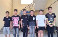 Cảnh sát hình sự tìm nạn nhân của nhóm thanh thiếu niên ném đá vào xe trên cao tốc Rạch Sỏi – Lộ Tẻ