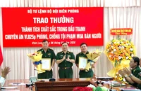 BĐBP Vĩnh Long được khen thưởng đột xuất do triệt phá đường dây mua bán người 