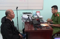 Khởi tố tài xế xe khách rượt đuổi xe tải như phim hành động
