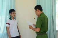 Bắt tạm giam thanh niên đâm tử vong người khác sau mâu thuẫn tình cảm