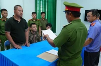 Khởi tố 8 bị can vụ đập phá ô tô, hành hung người mua sầu riêng ở Đồng Tháp
