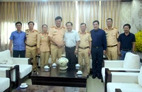 Phòng CSGT TP.HCM chúc mừng báo Pháp Luật TP.HCM nhân ngày 21-6