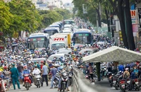 Ùn tắc giao thông tại TP.HCM. Ảnh: NGUYỆT NHI