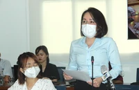 Bà Lê Thiện Quỳnh Như, Phó Chánh Văn phòng Sở Y tế TP.HCM, thông tin tại họp báo. Ảnh: LÊ THOA