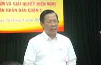 Chủ tịch UBND TP.HCM Phan Văn Mãi phát biểu định hướng tại buổi làm việc. Ảnh: LÊ THOA