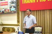 Chủ tịch UBND TP Phan Văn Mãi phát biểu tại hội nghị. Ảnh: T.DÂN
