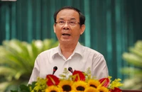 Bí thư Thành uỷ TP.HCM Nguyễn Văn Nên phát biểu bế mạc hội nghị. Ảnh: NGUYỆT NHI