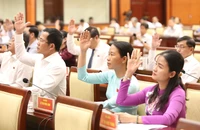 TP.HCM kiến nghị Trung ương về chi thu nhập tăng thêm cho cán bộ