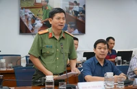 Công an TP.HCM: Vượt đèn đỏ, leo lề để nhường đường cho xe ưu tiên sẽ không bị phạt
