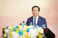 UBND TP.HCM phân công công tác với Chủ tịch và các Phó Chủ tịch 