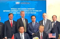 UEH hợp tác Viện Tài chính New York đào tạo nhân lực cho Trung tâm Tài chính quốc tế TP.HCM