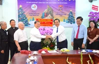 Chủ tịch Nguyễn Văn Được thăm, chúc mừng Giáng sinh đồng bào Công giáo TP.HCM