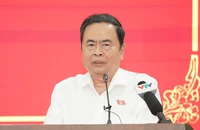 Chủ tịch Quốc hội: Nông dân phải làm giàu bằng nông nghiệp hiện đại