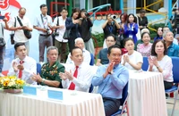 Chủ tịch UBND TP.HCM Nguyễn Văn Được và nguyên Thủ tướng Nguyễn Tấn Dũng bầu cử tại phường Xuân Hòa