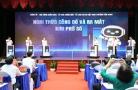 Khu phố số ở phường Tân Hưng, TP.HCM: Dùng 'QR một chạm' tương tác với chính quyền