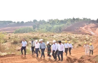 Bộ trưởng TN&MT Đặng Quốc Khánh kiểm tra dự án bauxite Nhân Cơ
