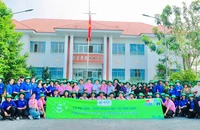 CP Việt Nam đồng hành cùng Đồng Tháp xây kè xanh giữ đất, chống sạt lở