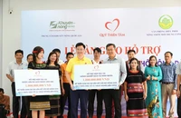 Quỹ Thiện Tâm đón nhận huân chương Lao động hạng Nhất của Chủ tịch nước