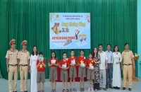 Học sinh Vũng Tàu thi 'Rung Chuông Vàng' về an toàn giao thông