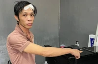 Bắt kẻ trộm bẻ khóa đột nhập vào cửa hàng thời trang 